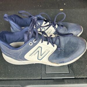 New Balance Navy and White Fresh Foam metal baseball cleats